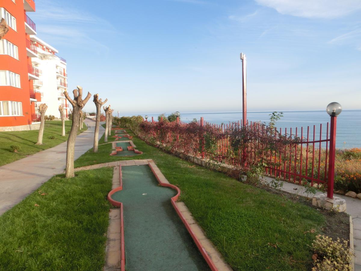 Sea View Crown Apartment On Complex With Pools And Beach, 스베티 블라스 외부 사진